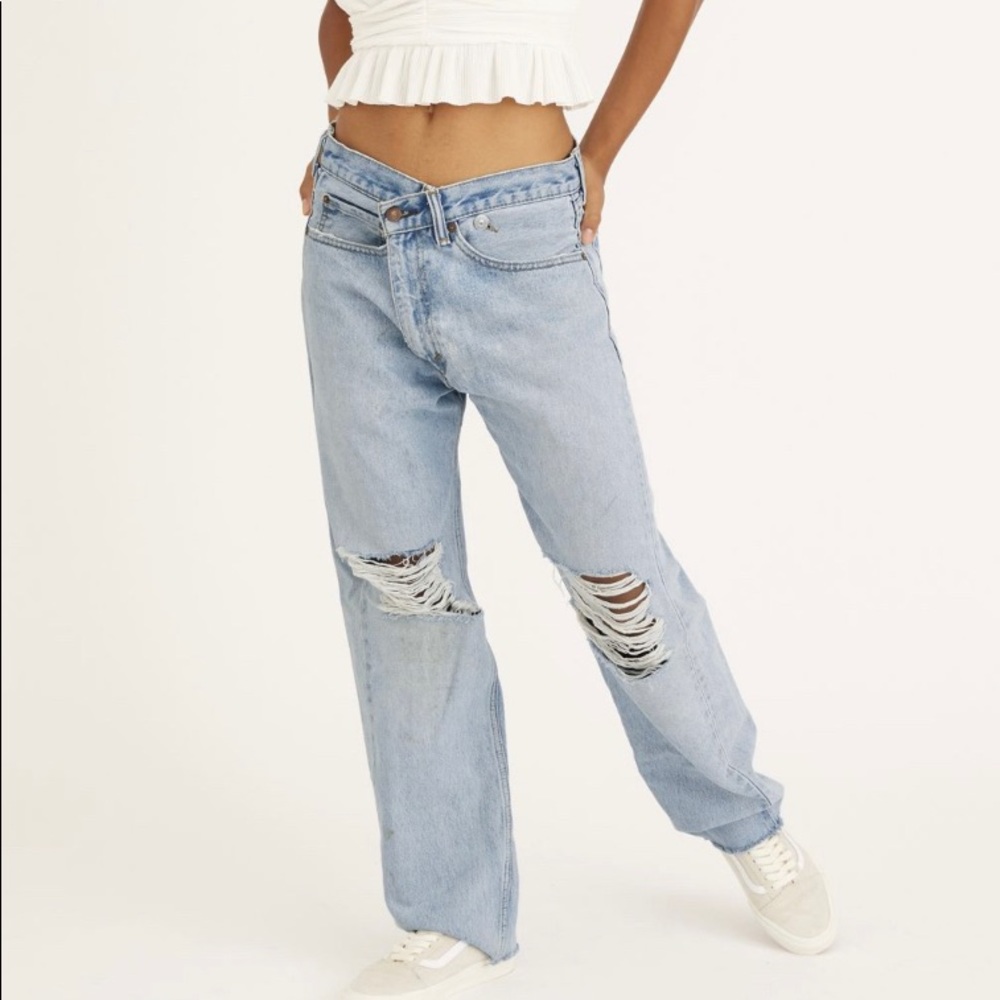 NWT/Levi’s crossover Jeans